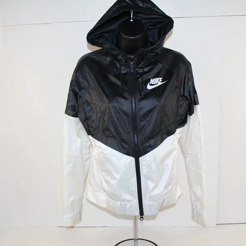 Nike windbreaker